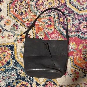 Lucky Brand Deep Navy Leather Bucket Bag Purse